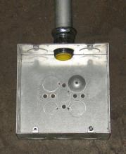 Southwire 6250-1 - 6 Squr Junction Box 2-1/2inDp 1in Knkots