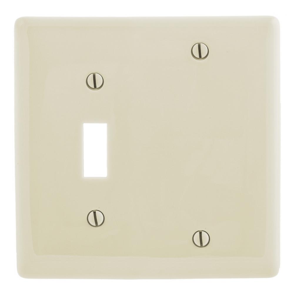 WALLPLATE, 2-G, 1) TOG 1) BLANK, LA