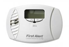 BRK CO615B - Plug-in CO Alarm Batt Backup & Display