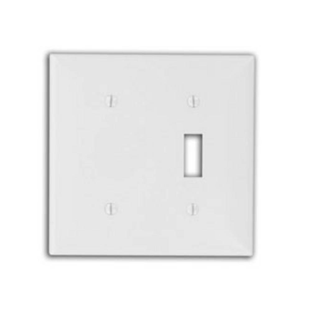 2 GANG WALLPLATE TOGGLE-BLANK WHITE