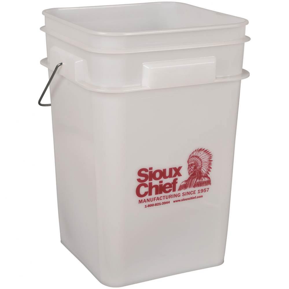 BUCKET 4.25 GAL WITH LID &amp; BAIL