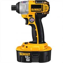 DeWalt DC825KA - 1/4 (6.35mm) 18V Cordless XRP(TM) Impact Driver Kit