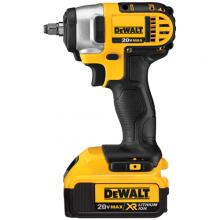 DeWalt DCF883M2 - 20V MAX* 3/8" Impact Wrench Kit